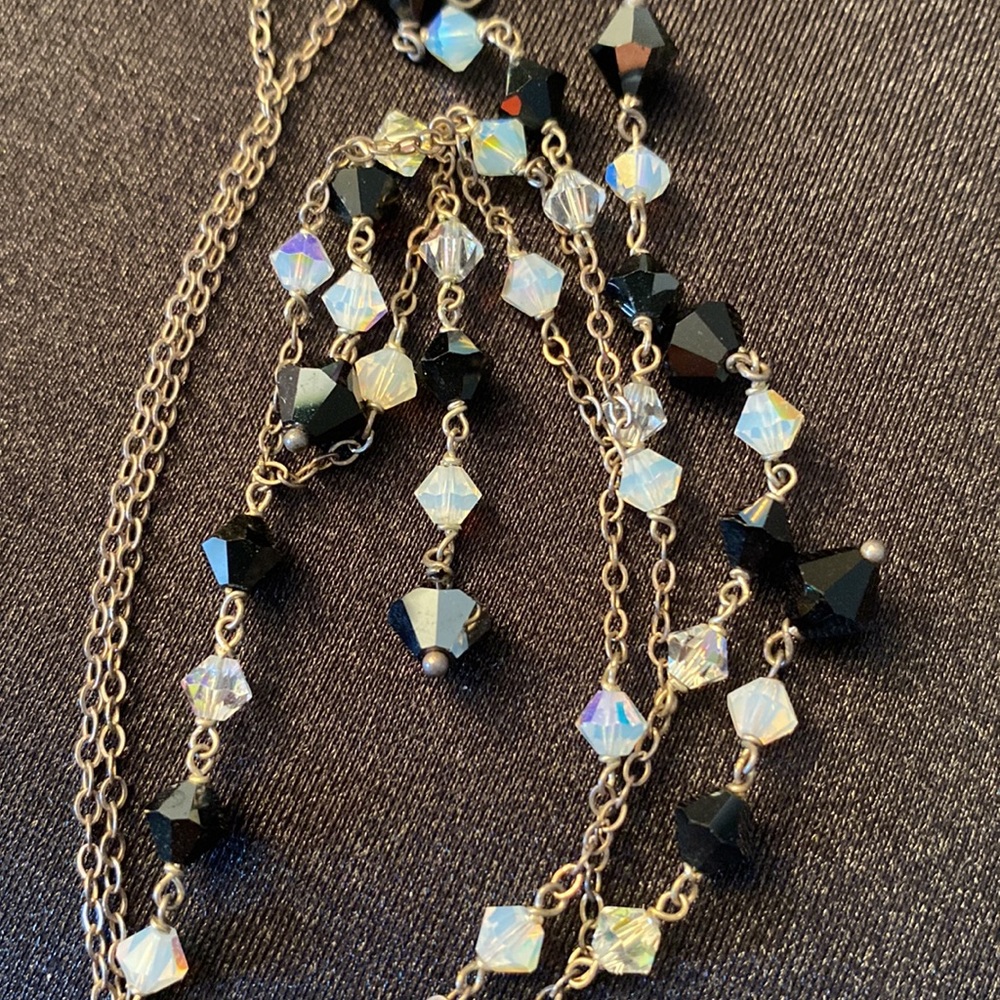 Dainty jeweled necklace - bronze tone chain, black/clear beads - 7 danglers
